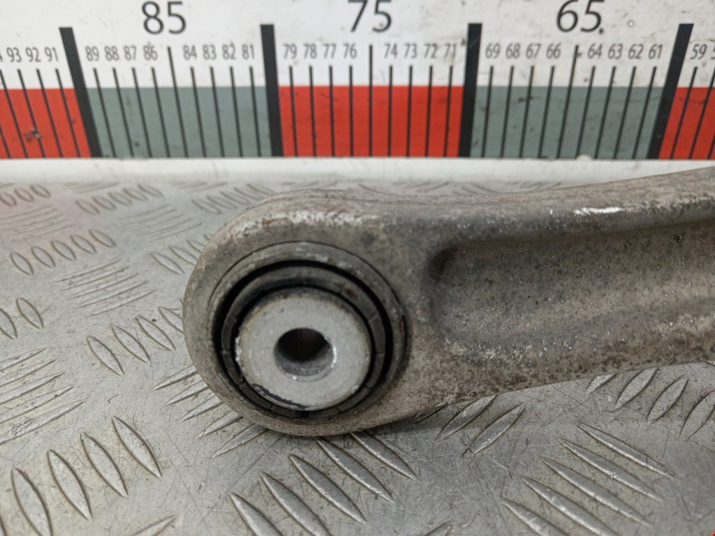 Рычаг задний правый AUDI Q7 I 2006-2015