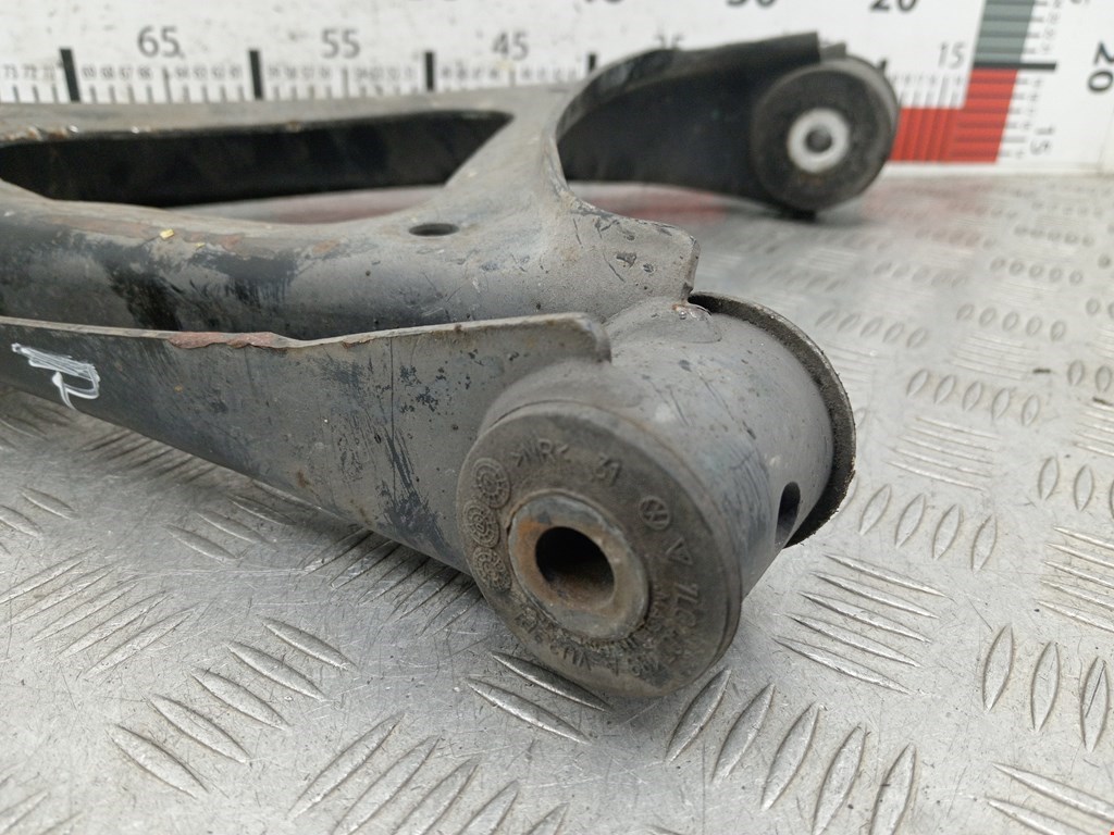 Рычаг задний правый AUDI Q7 I 2006-2015