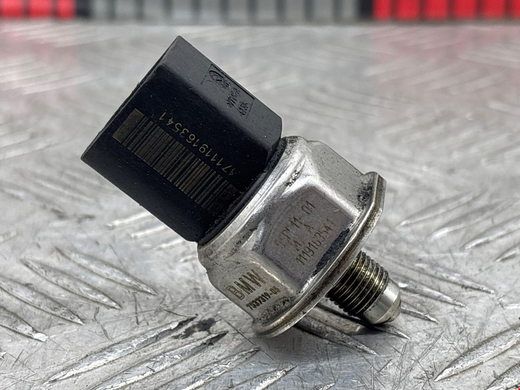 Датчик давления топлива BMW 3-Series (E90/E91/E92/E93) (2004-2013)