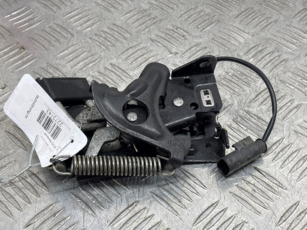 Замок капота BMW 3er F30/F31/F80 2011-2019