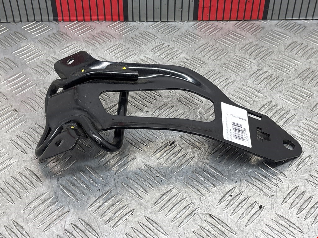 Кронштейн (крепление) прочее BMW X5 (E70) (2006-2013)