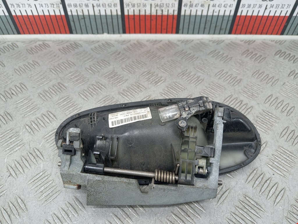 Ручка двери задней наружная левая BMW 7er 7 серия E65/E66 2001-2008