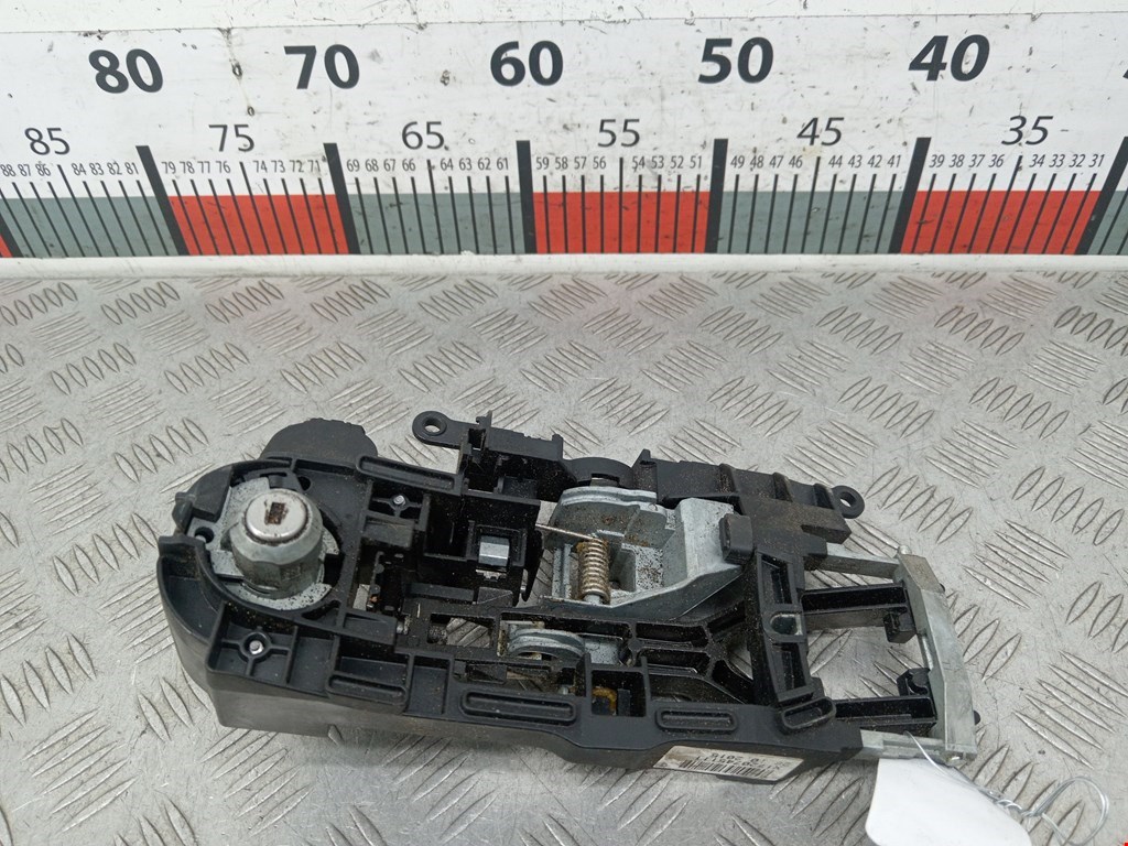 Ручка двери передней наружная левая BMW 5er 5 серия F10/F11/F07 2009-2017