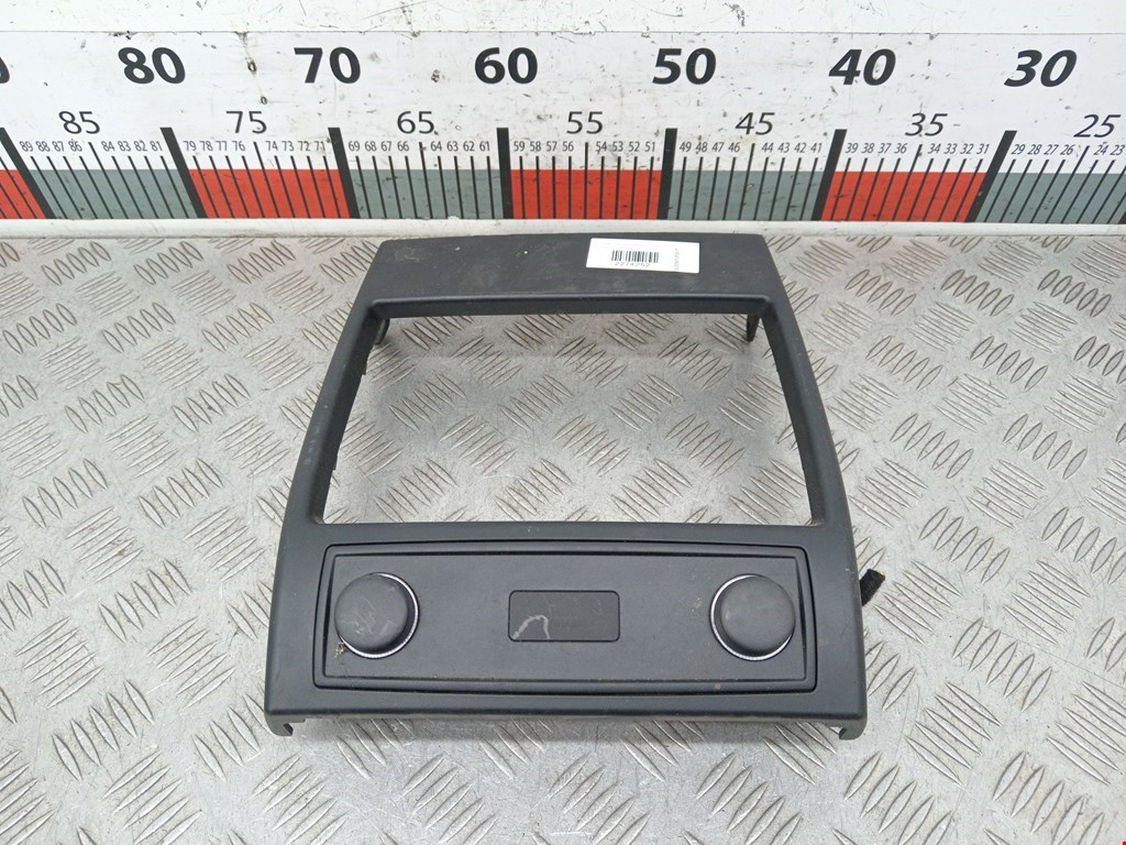 Накладка декоративная BMW X5 E70 2007-2013