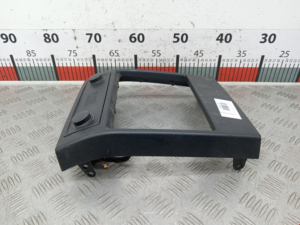 Накладка декоративная BMW X5 E70 2007-2013