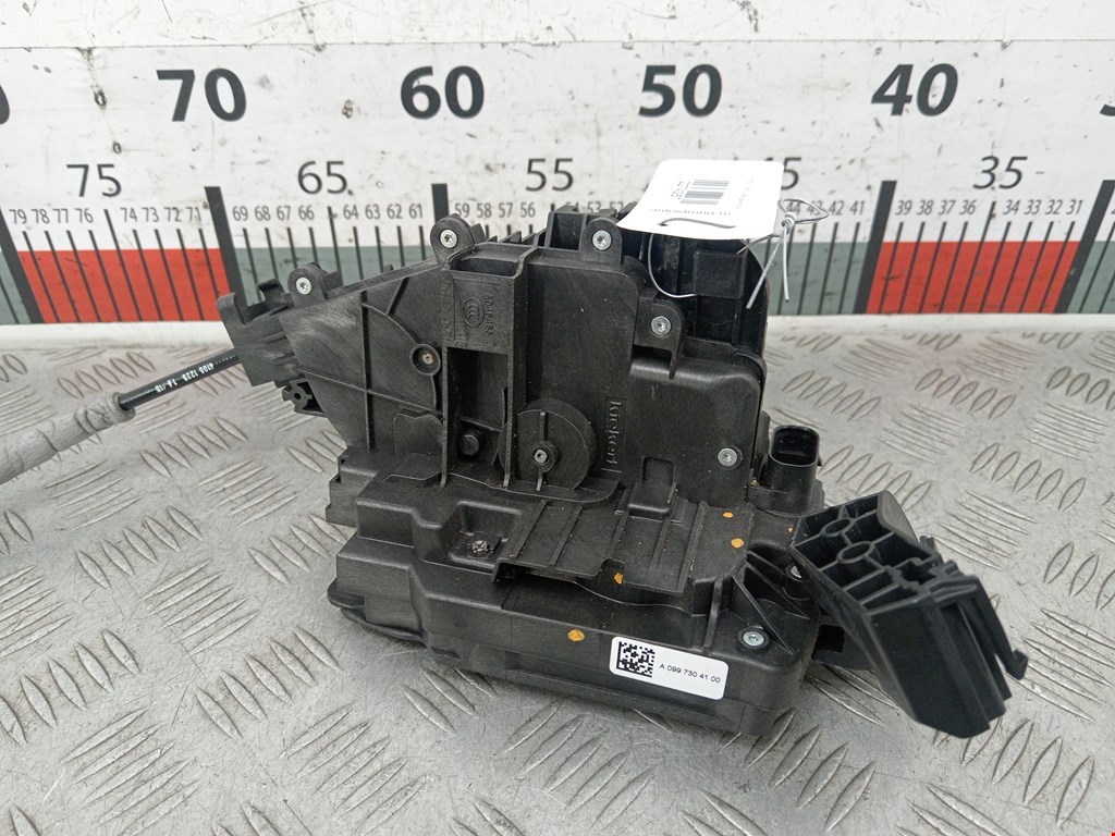 Замок двери задней левой MERCEDES-BENZ C-Class C-klasse W205 2014-н.в.