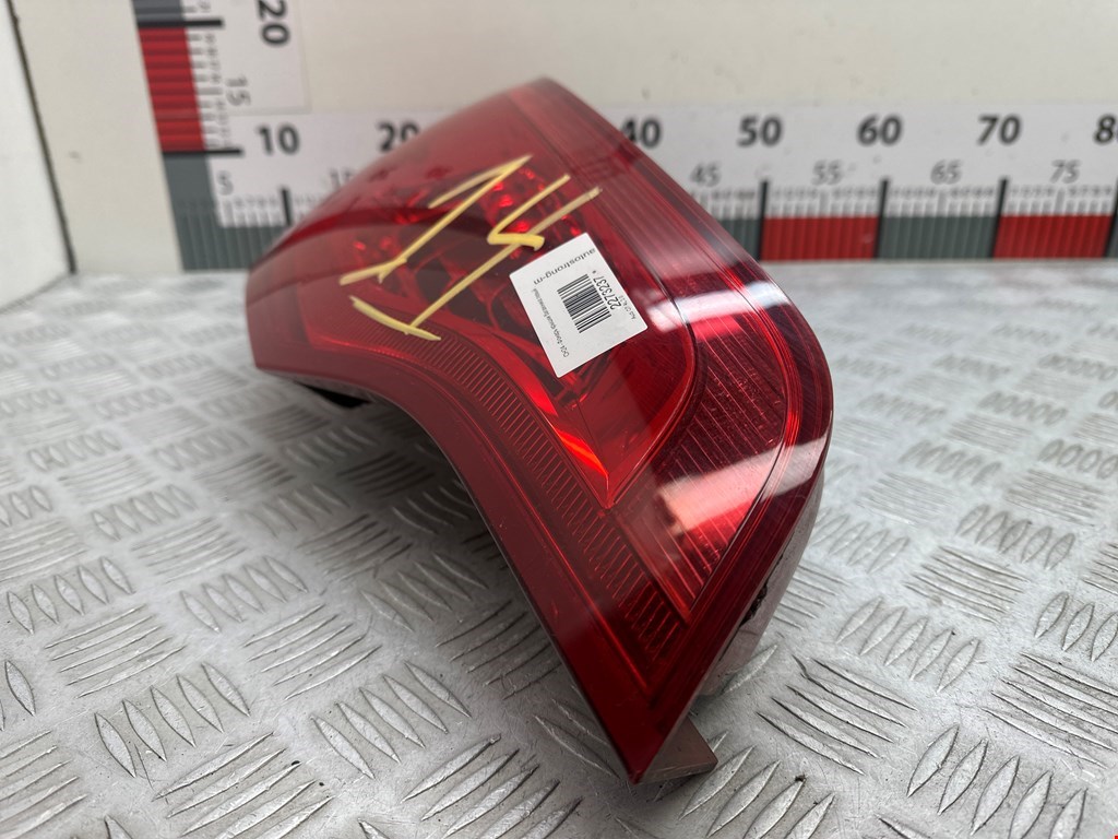 Фонарь задний внутренний левый AUDI Q7 I 2006-2015