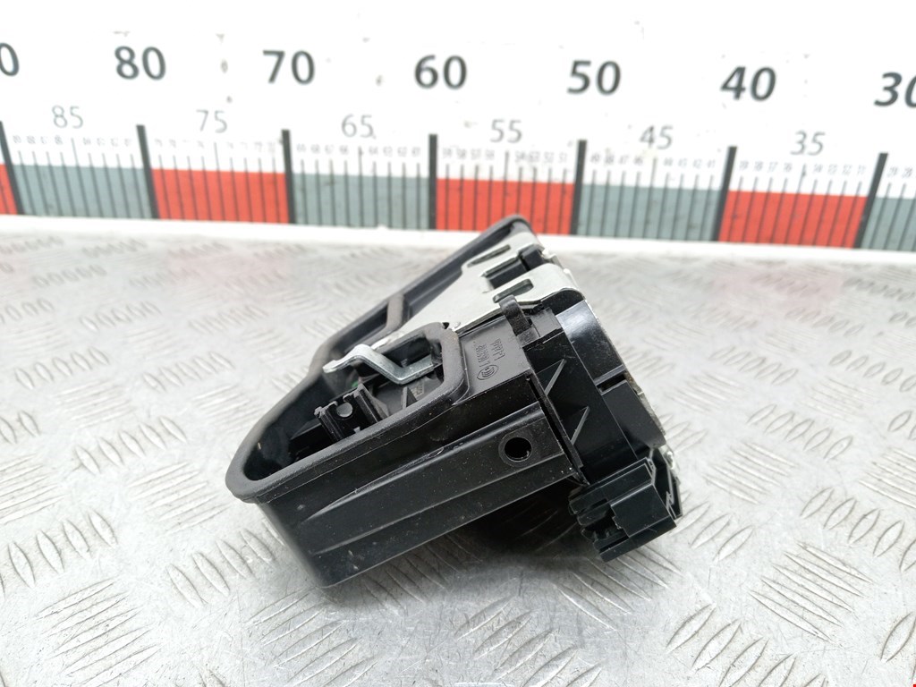 Замок двери задней правой BMW X5 E70 2007-2013