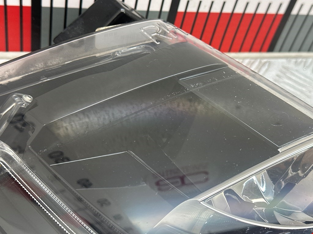 Фара противотуманная правая (ПТФ) TESLA Model S I 2012-н.в.