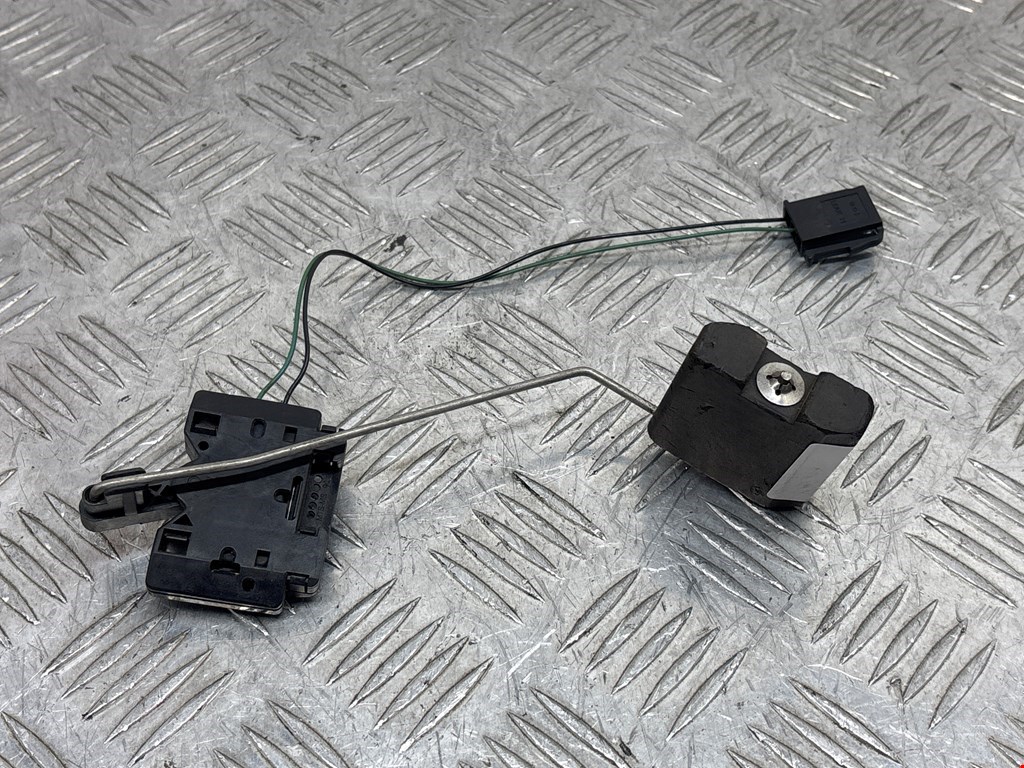 Датчик уровня топлива MERCEDES-BENZ E-Class W212, S212, C207 2009-2016