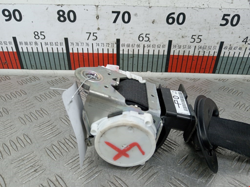 Ремень безопасности задний левый BMW X3 E83 2003-2010