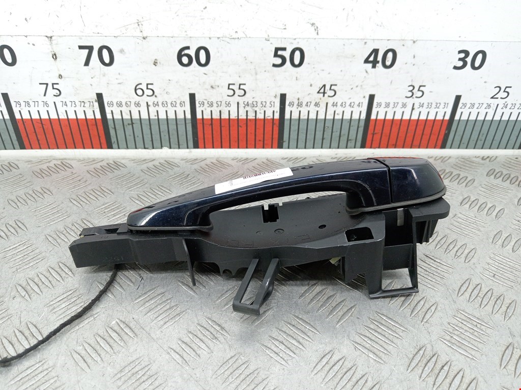 Ручка двери задней наружная правая BMW X5 E70 2007-2013