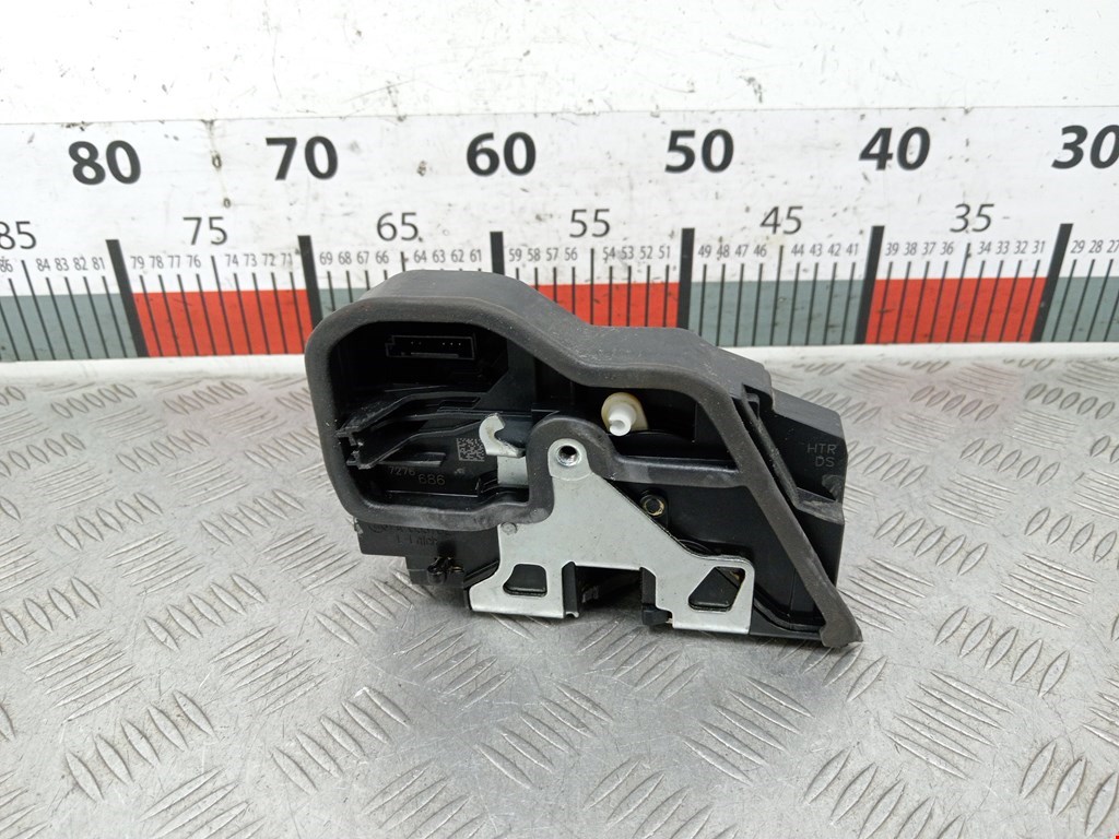 Замок двери задней правой BMW X5 E70 2007-2013