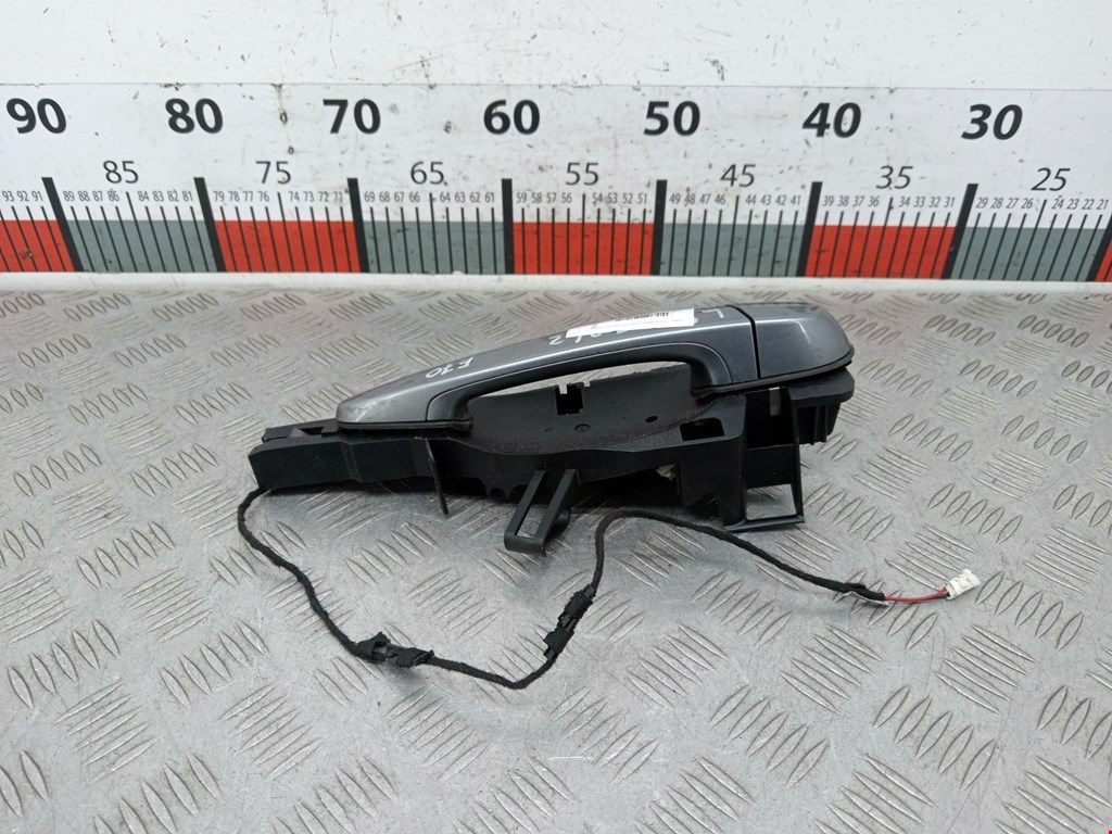 Ручка двери задней наружная правая BMW X5 E70 2007-2013