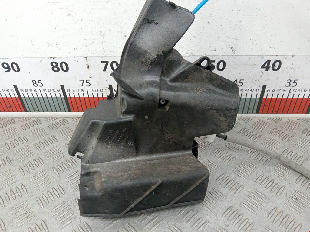 Замок двери задней правой MERCEDES-BENZ C-Class C-klasse W204 2007-2015