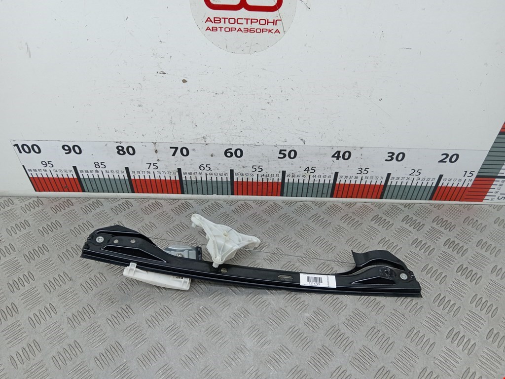 Стеклоподъемник задний правый MERCEDES-BENZ C-Class C-klasse W204 2007-2015