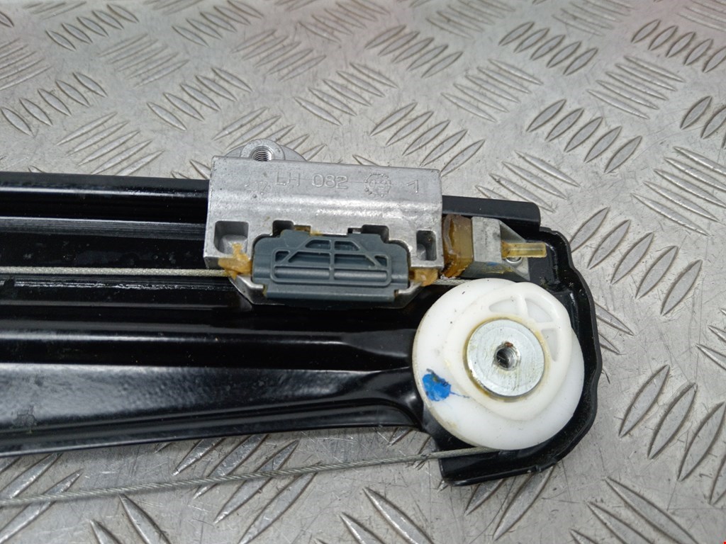 Стеклоподъемник задний левый BMW 5er 5 серия E60/E61 2003-2010