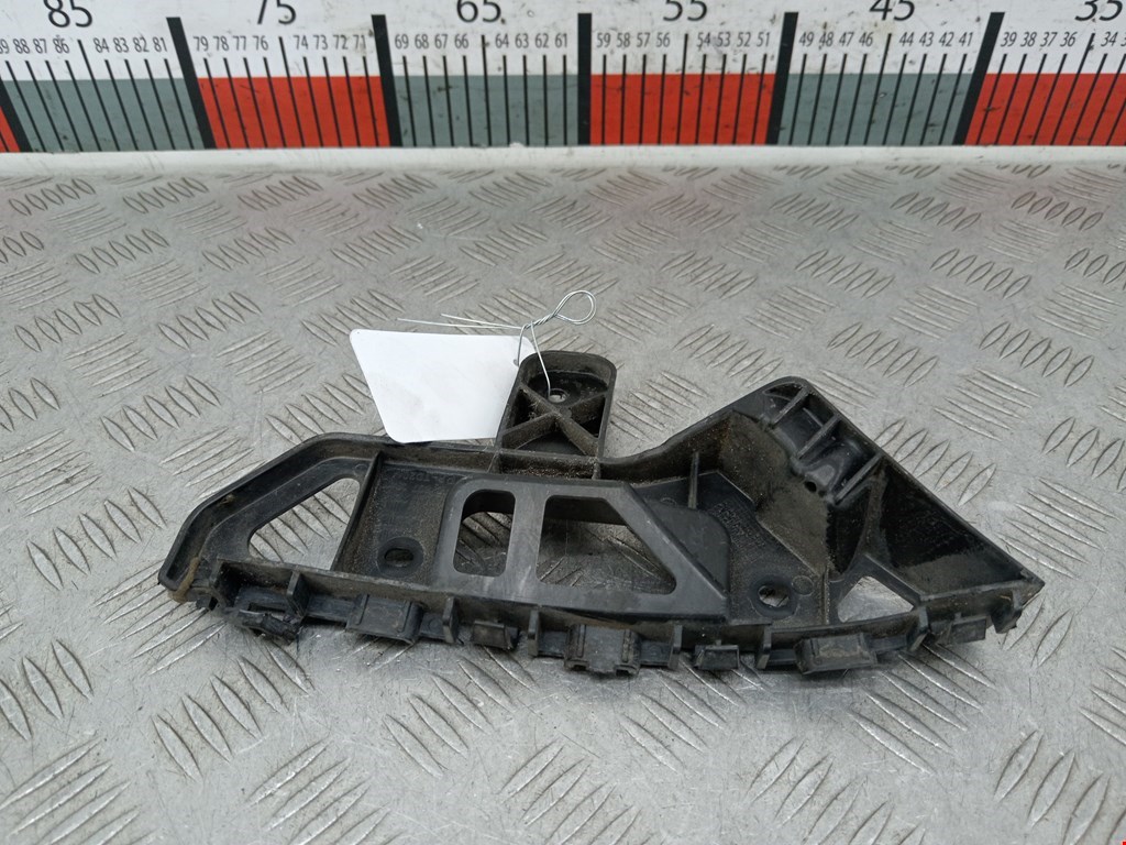 Кронштейн (крепление) заднего бампера Volkswagen Touran 1 (2003-2015)