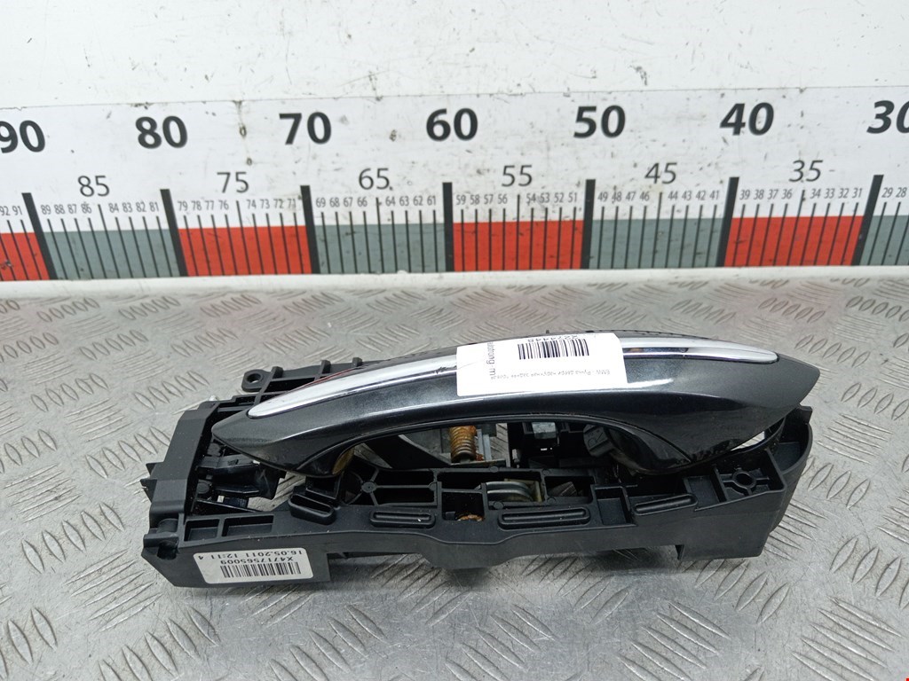 Ручка двери задней наружная правая BMW 5er 5 серия F10/F11/F07 2009-2017