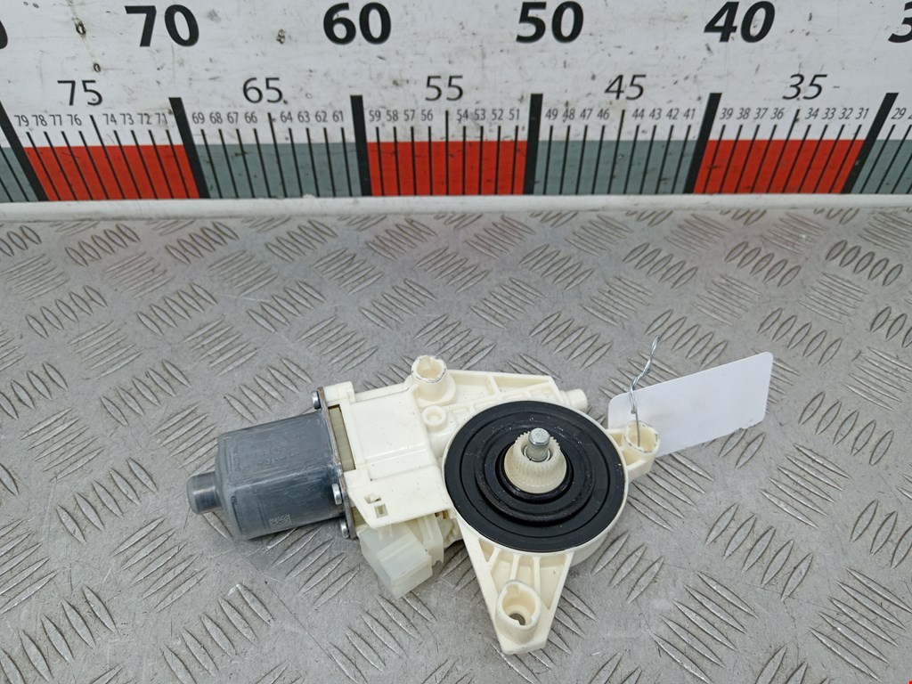 Моторчик стеклоподъемника Mercedes E-Class (W212) (2009-2016)