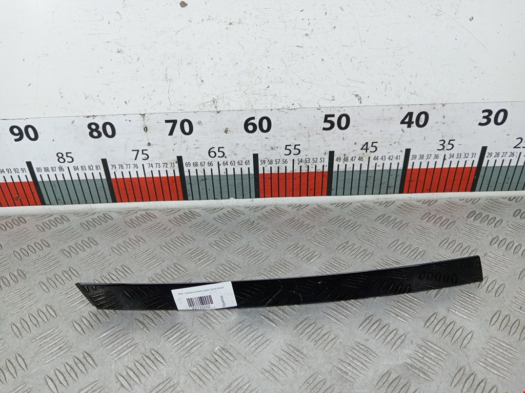 Накладка (молдинг) двери задней правой BMW 5-Series (F07/F10/F11/F18) (2009-2017)