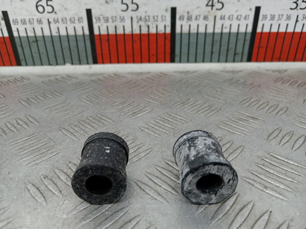 Втулка стабилизатора Opel Vectra A (1988-1995)