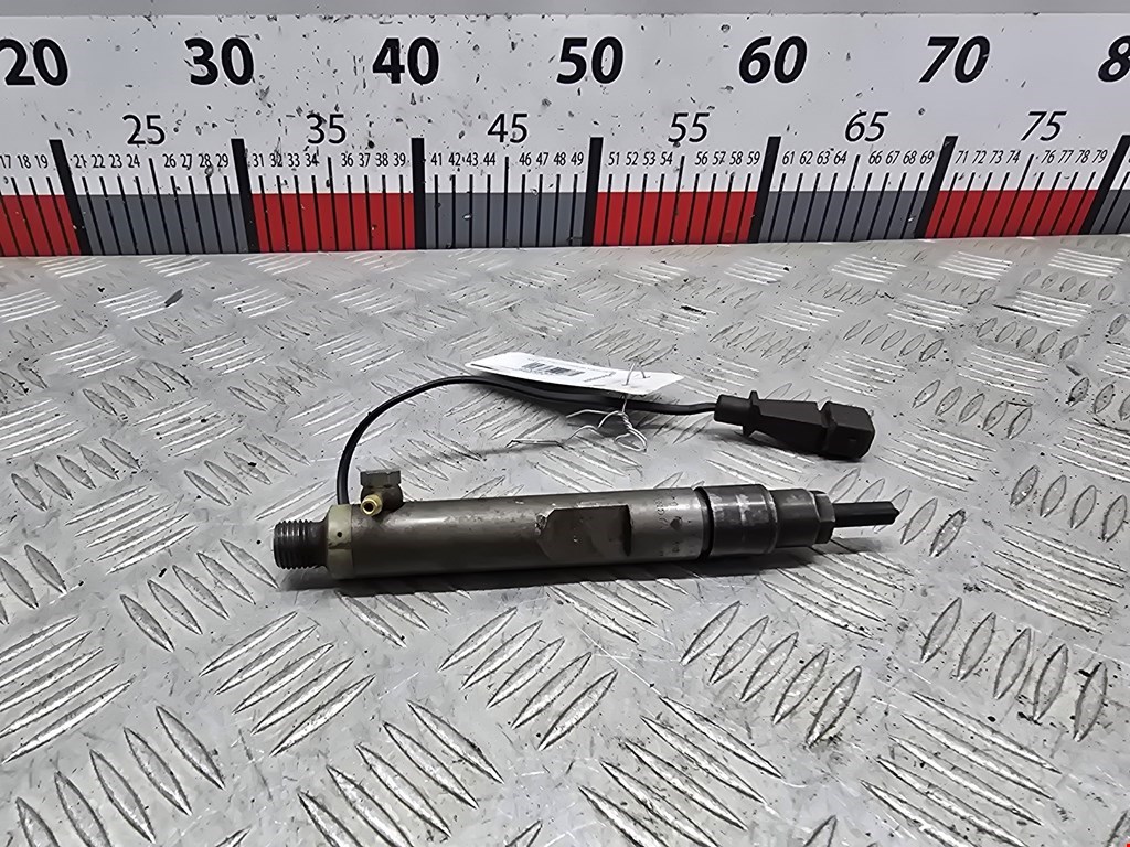 Форсунка дизельная электрическая VOLKSWAGEN Passat B5 1997-2005