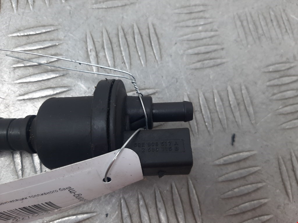 Клапан вентиляции топливного бака VOLKSWAGEN Golf V 2003-2009