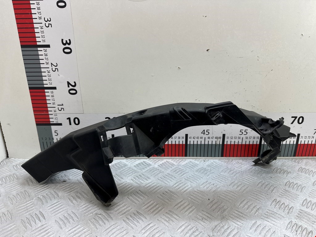 Кронштейн фары левый BMW 3er E90/E91 2005-2012