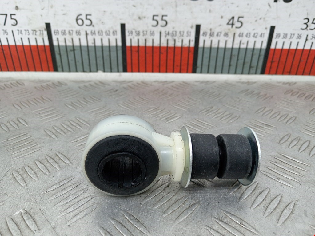 Стойка стабилизатора передняя Opel Astra F (1991-1999)