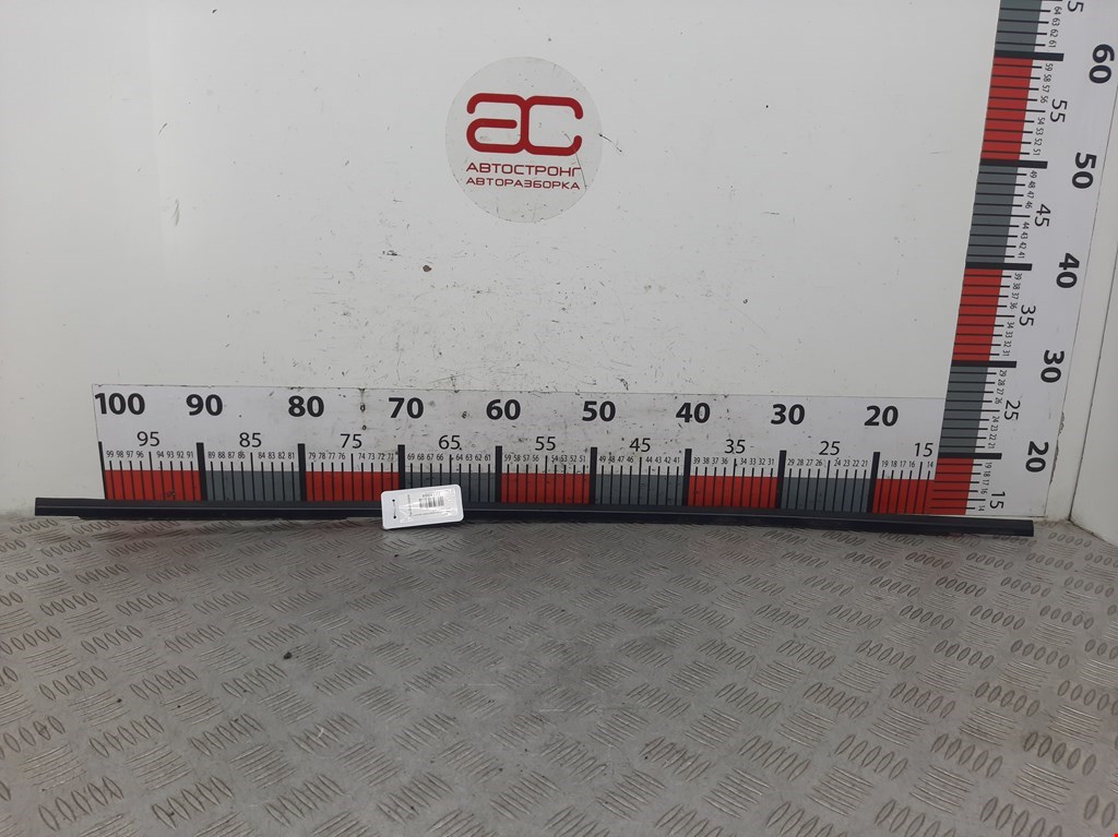 Накладка декоративная (молдинг) стекла двери задней левой BMW 5-Series (E60/E61) (2003-2010)