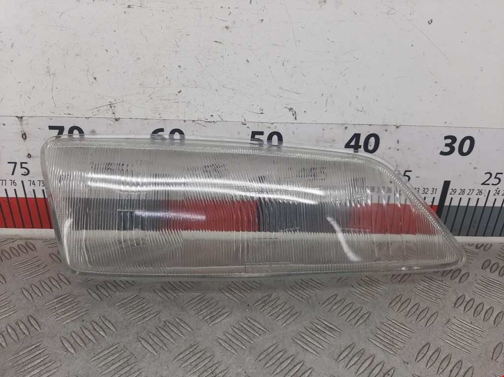 Стекло фары правой Nissan Primera P11 (1995-2002)