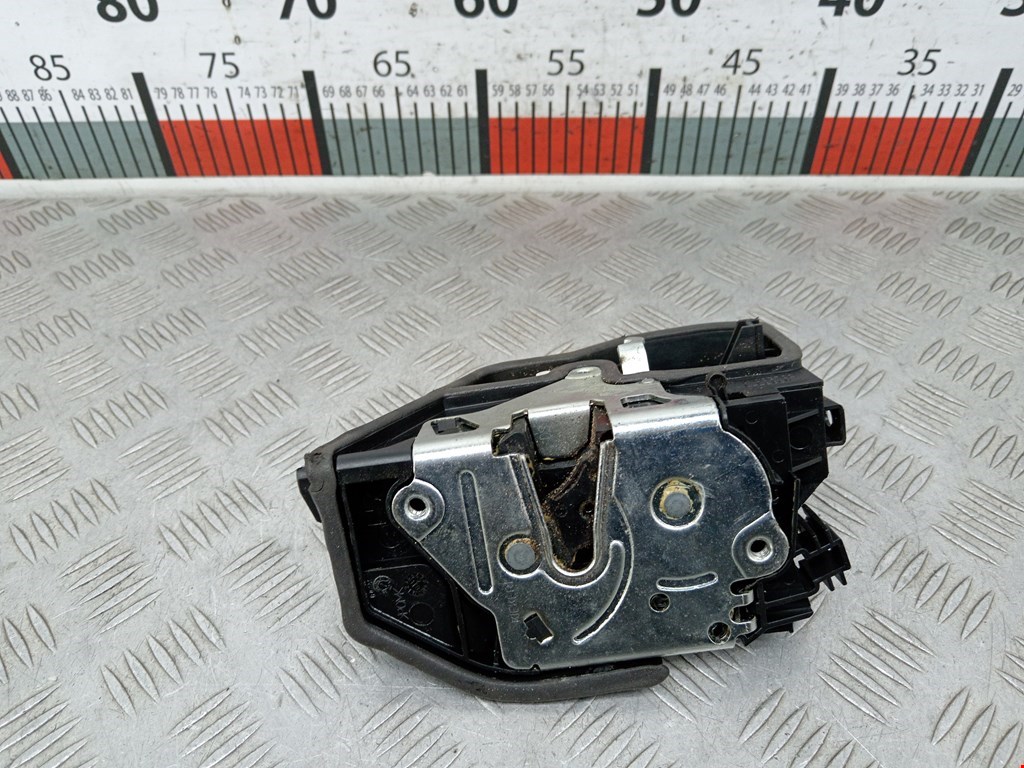Замок двери задней левой BMW X5 E70 2007-2013