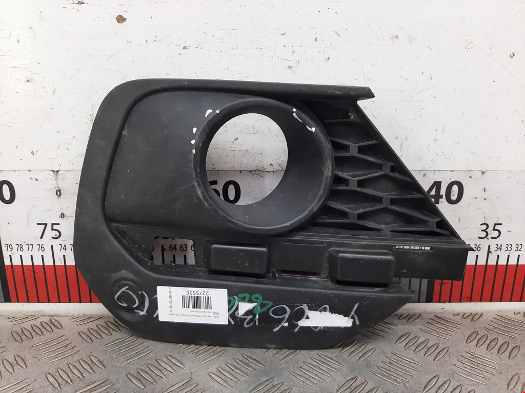 Накладка (молдинг) бампера передняя левая Lada Largus (2012-2023)