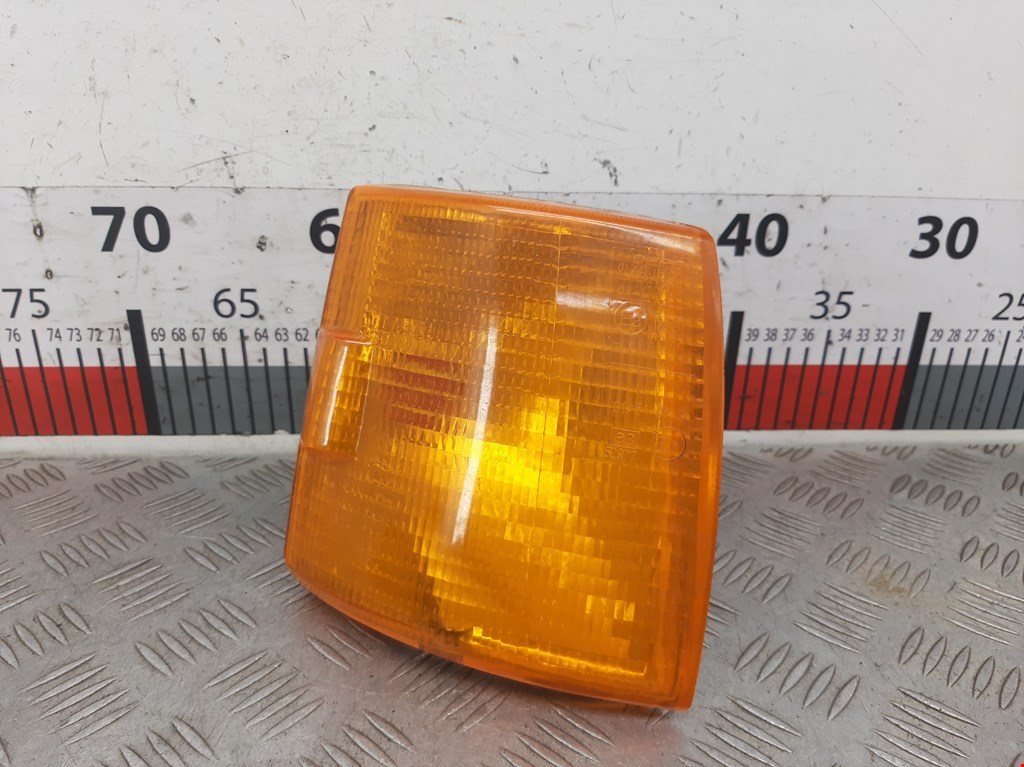 Указатель поворота (поворотник) левый Volkswagen Transporter (T4) (1990-2003)