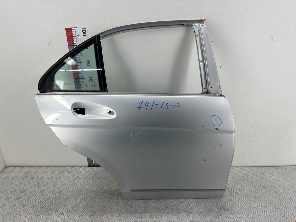Дверь задняя правая MERCEDES-BENZ C-Class C-klasse W204 2007-2015