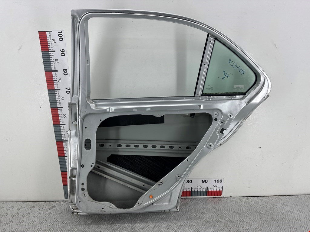 Дверь задняя правая MERCEDES-BENZ C-Class C-klasse W204 2007-2015