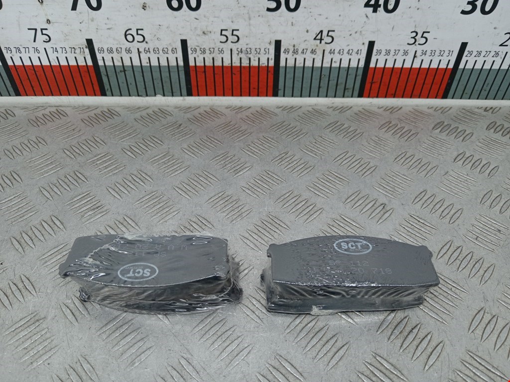 Колодка тормозная Nissan Sunny (B11) (1982-1987)