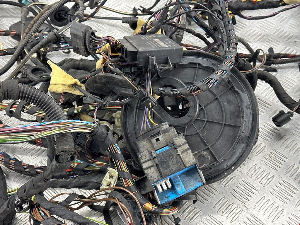 Проводка коса VOLKSWAGEN Tiguan 2007-2018