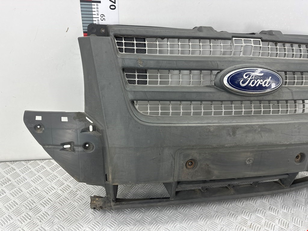 Бампер передний FORD Transit 2006-2014
