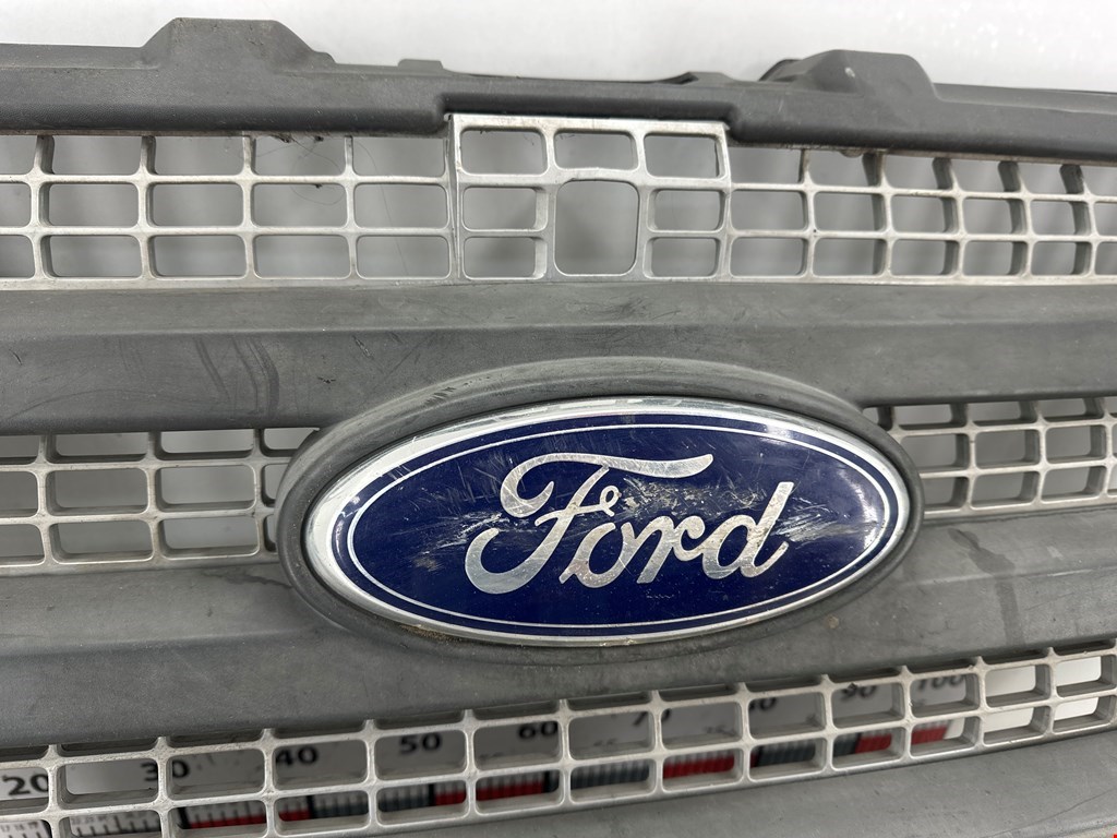 Бампер передний FORD Transit 2006-2014