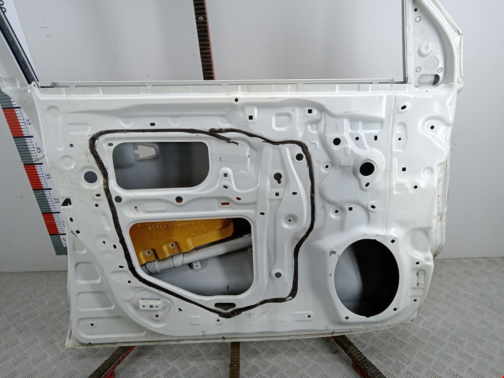 Дверь передняя левая TOYOTA Land Cruiser 200 2007-2021