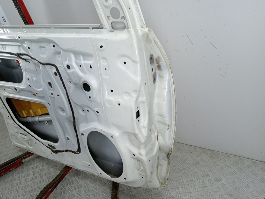 Дверь передняя левая TOYOTA Land Cruiser 200 2007-2021