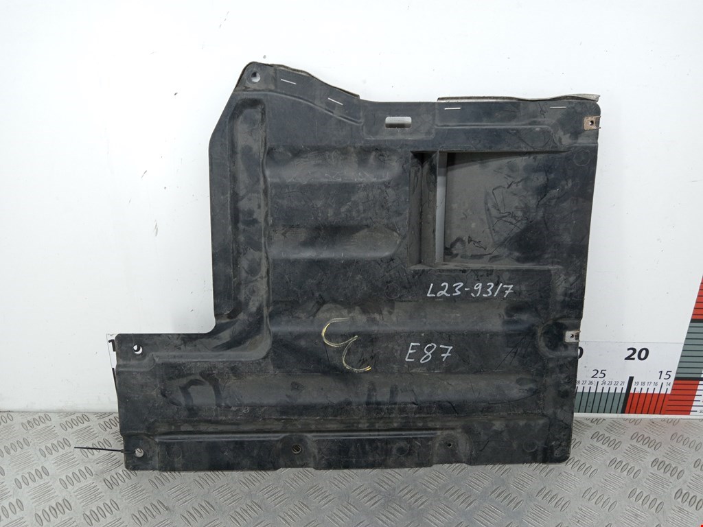 Защита антигравийная BMW 1er E81\E87 2004-2011