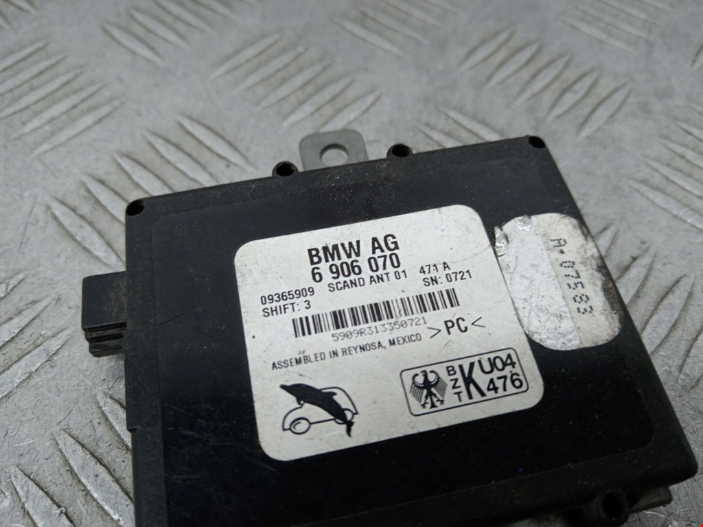 Усилитель антенны BMW X5 E53 1999-2006