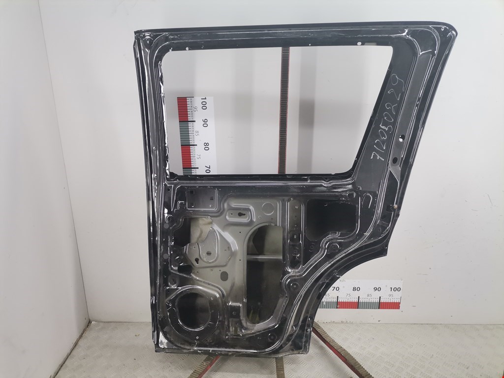 Дверь задняя правая NISSAN Pathfinder R51M 2004-2014